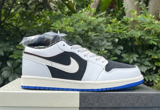 Air Jordan 1 Low Quai 54  HQ0764-001   36-47.5 M54